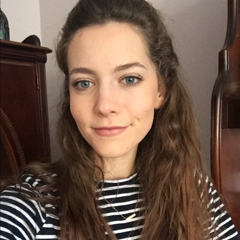 Meet your Posher, Julia